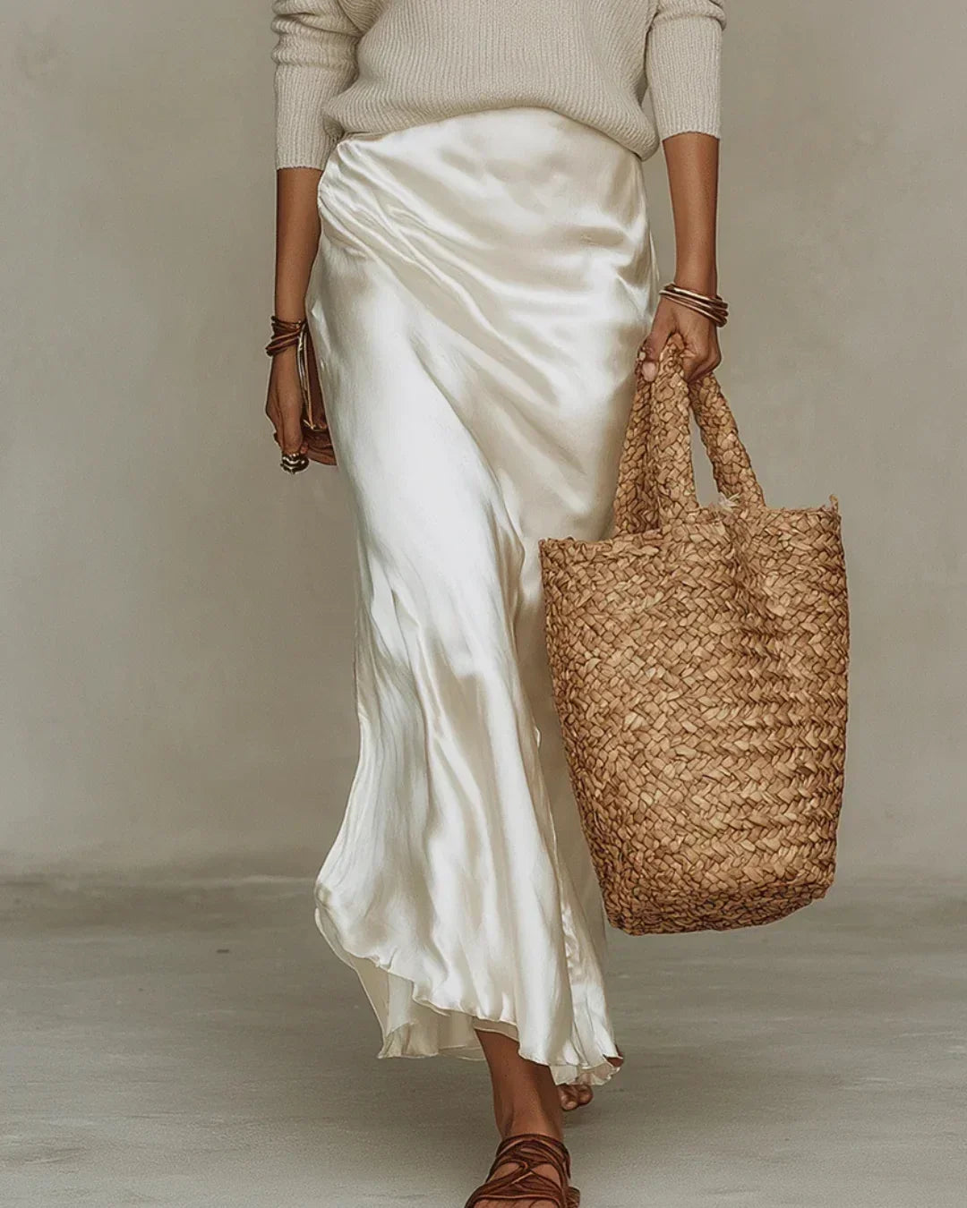 Robe midi satinée Brisa avec pull assorti