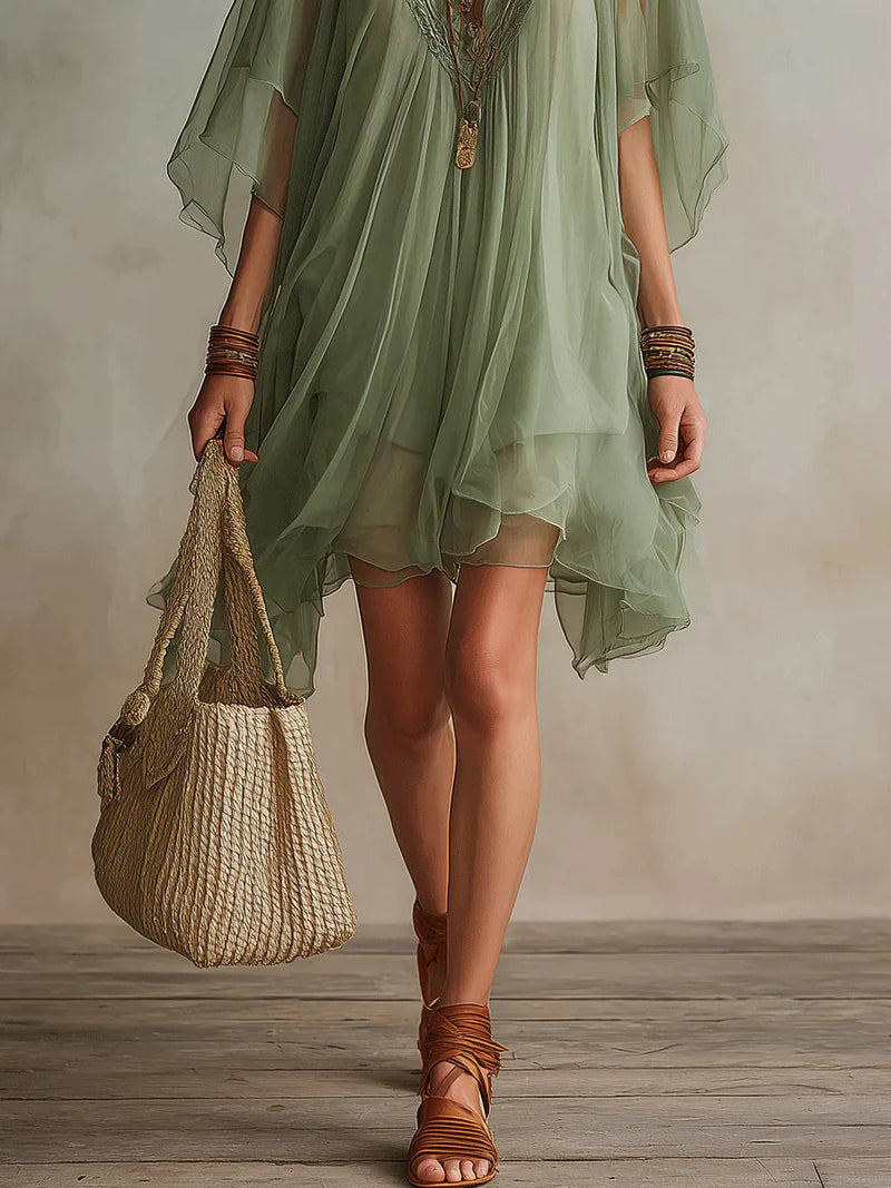 PRASIOLITA™ | Vestido Mini Vaporoso con Mangas Capa