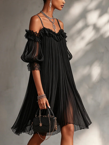 MARIA™ | Minivestido Negro de Muselina con Hombros al Aire y Ribete de Encaje