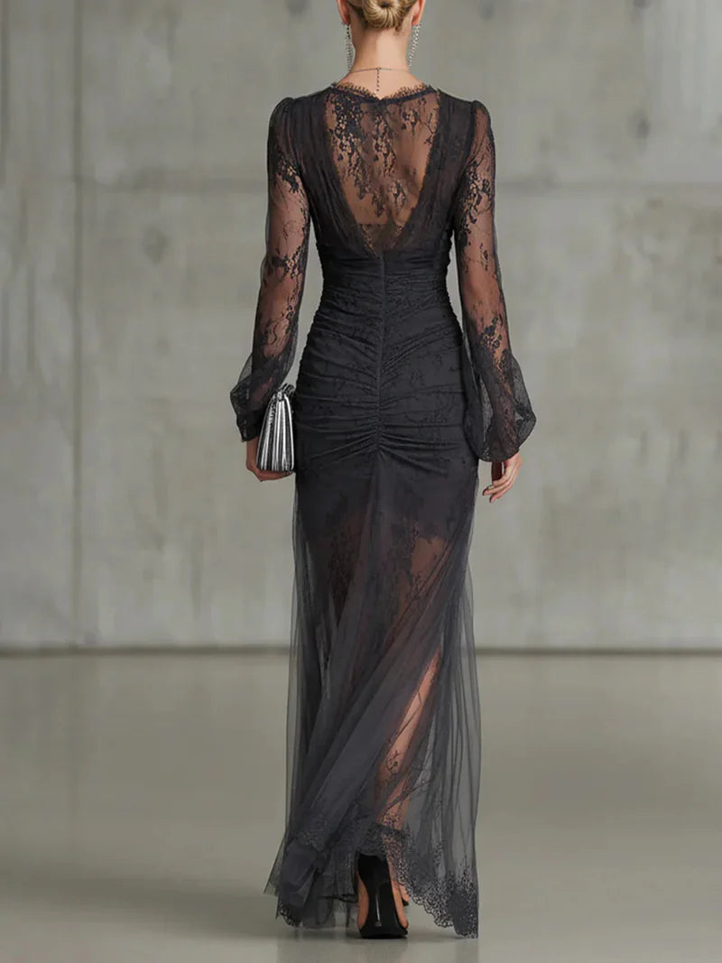 MORIÓN™ | Vestido Largo de Encaje con Escote en V y Abertura
