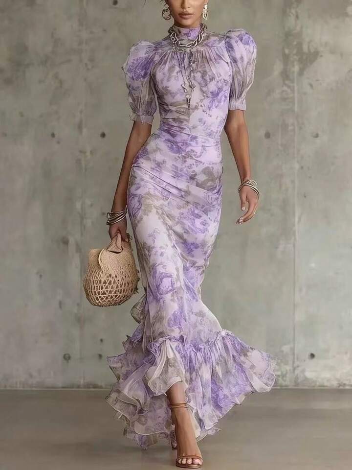 Robe longue Eugenia rose à imprimé floral vintage avec manches bouffantes (accessoires non inclus)