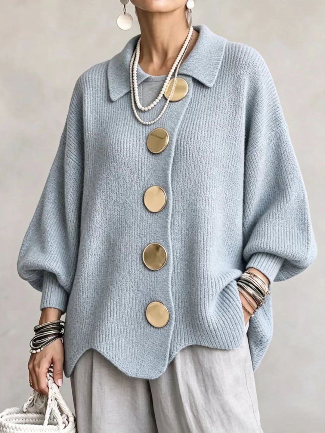 Stefanie | Cardigan oversize à col avec gros boutons métalliques