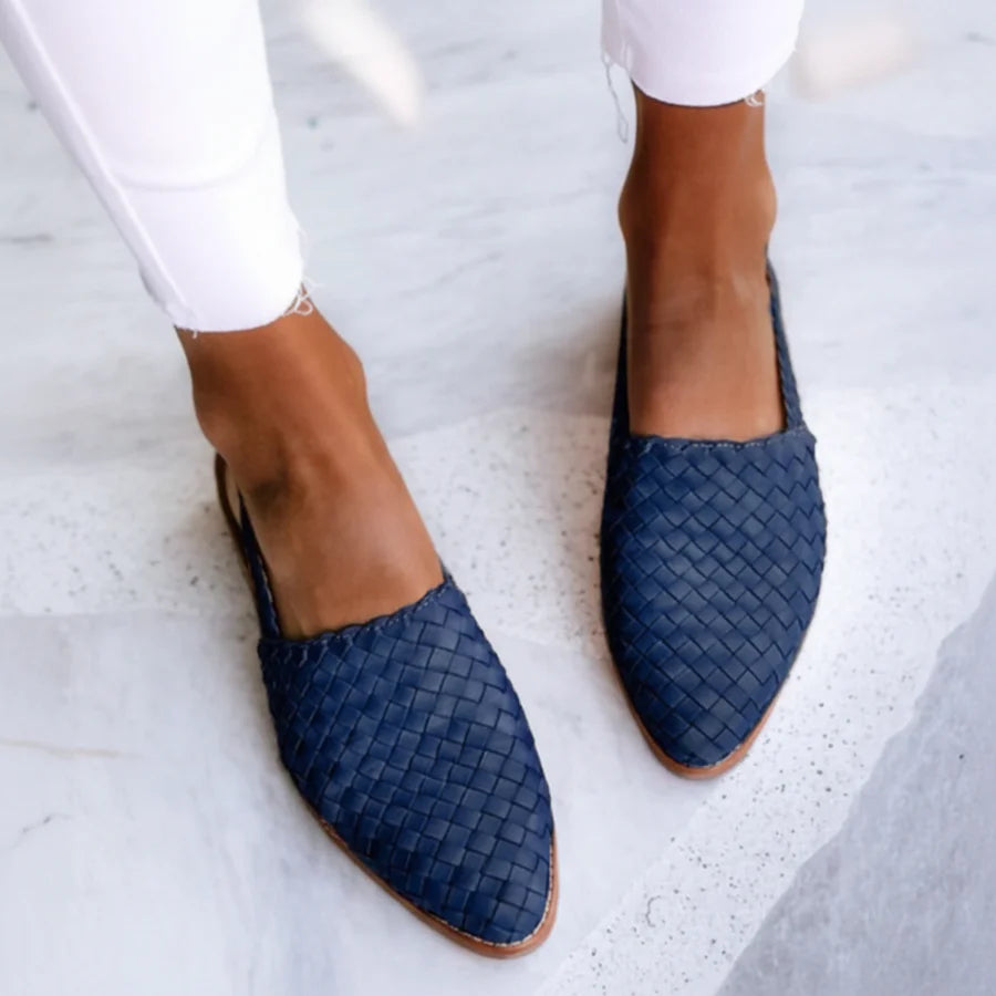 LOLA™ | Slingback Trenzado de Piel