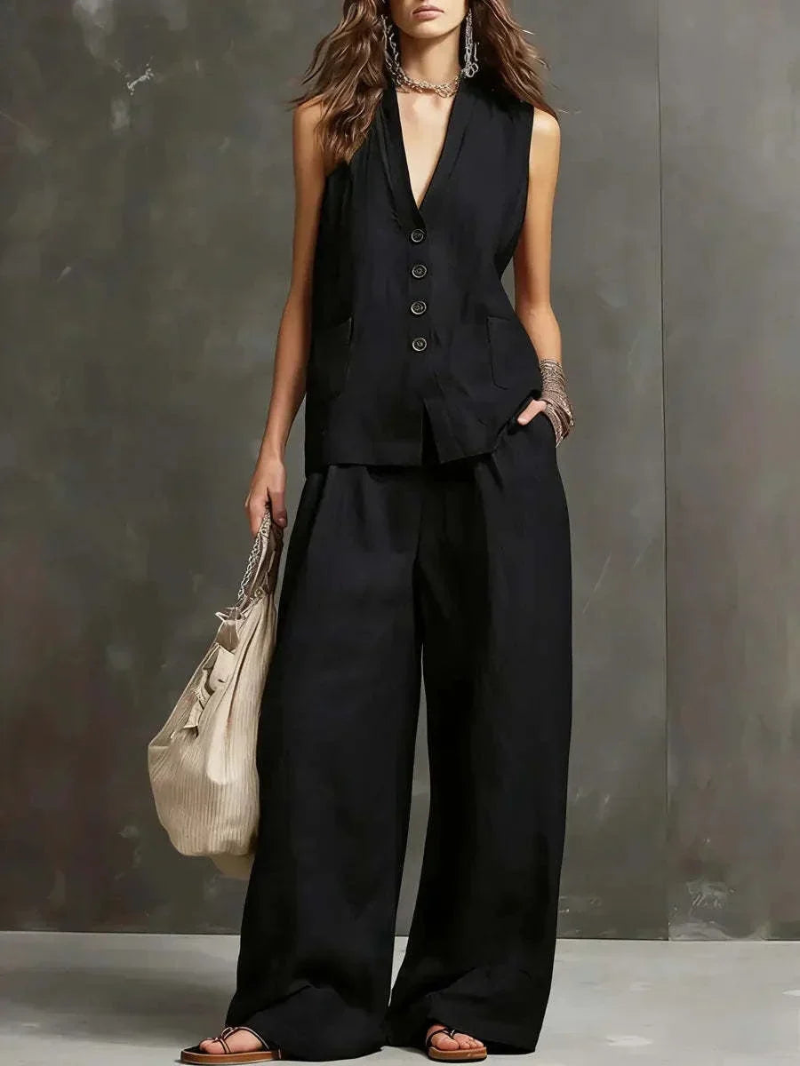 Ensemble deux pièces Irina avec veste sans manches et pantalon à jambes larges