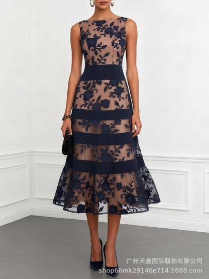 Robe midi Odette en tulle brodé à motifs floraux