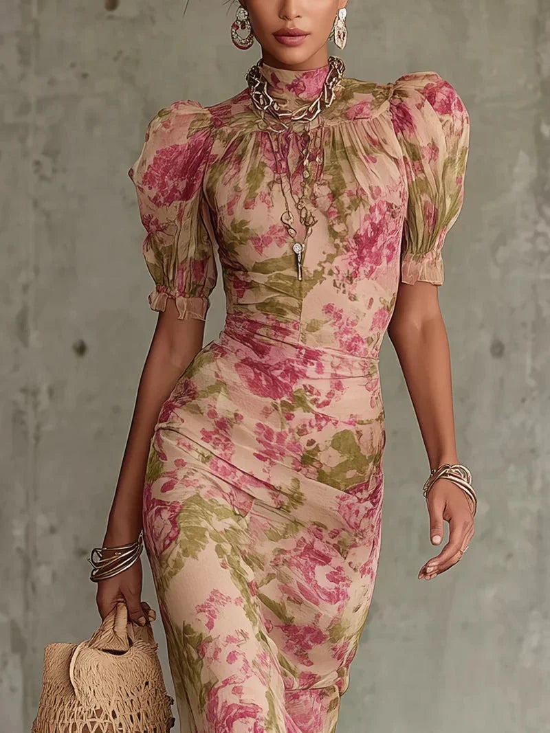 Robe longue Eugenia rose à imprimé floral vintage avec manches bouffantes (accessoires non inclus)