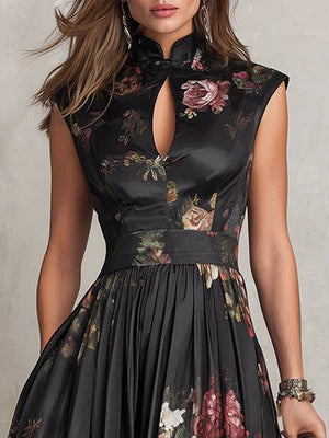 RUBÍ™ | Vestido Midi de Satén con Cuello Alto y Falda Plisada