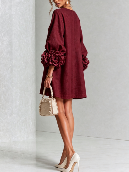 Vestido mini blanco con botones con motivos florales y mangas con motivos florales extravagantes