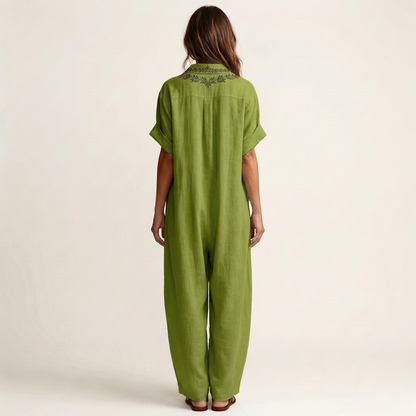 Amarina | Vestido maxi de lino bordado con cuello en V