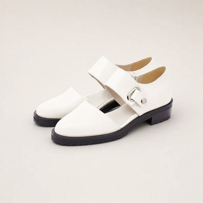 VERONA™ | Zapato Mary Jane de Piel con Hebilla