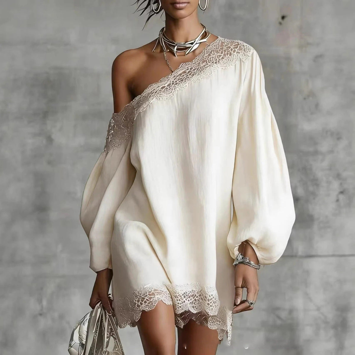 Robe courte Olivia en dentelle à épaules dénudées et manches bouffantes